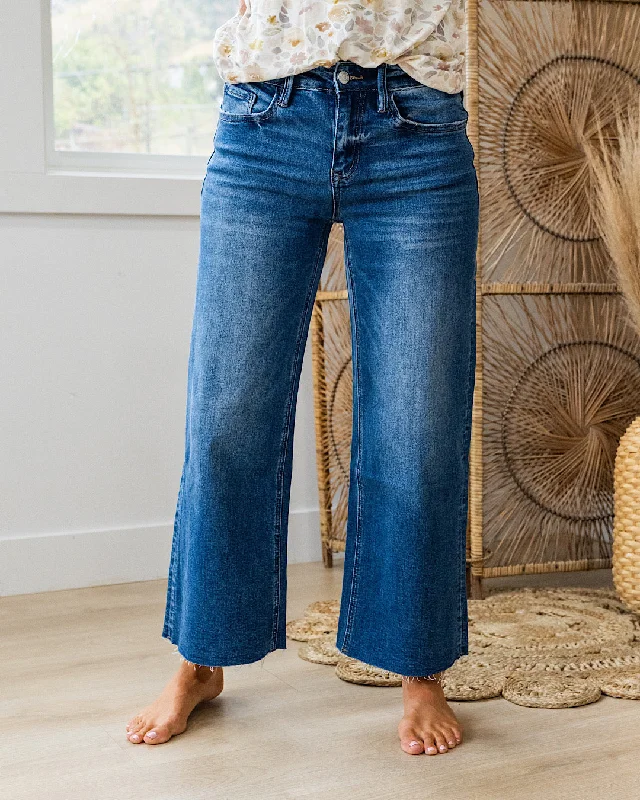 Vervet Lindsay Raw Hem Crop Wide Leg Jeans