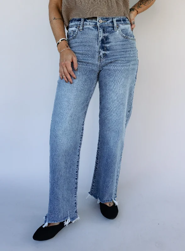 Trav Cropped Denim