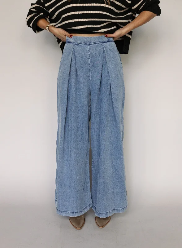 Alexander Pleated Pants