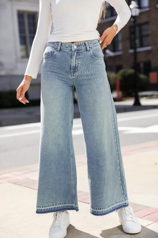 FINAL SALE - Exceptionally Cool Light Wash Wide Leg Jeans