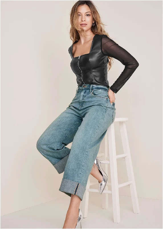 Rolled Hem Wide Leg Jeans - Light Wash