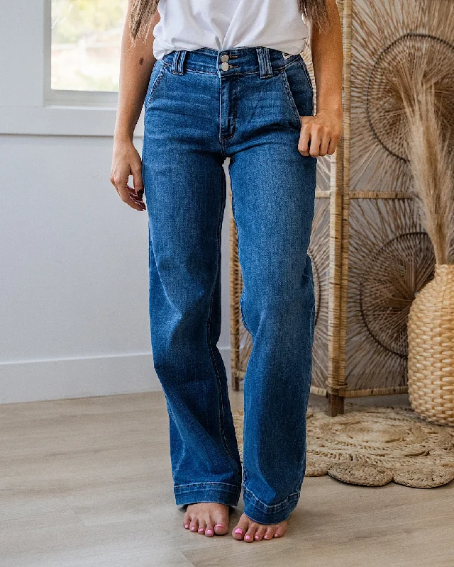 NEW! Judy Blue Double Button Wide Leg Jeans