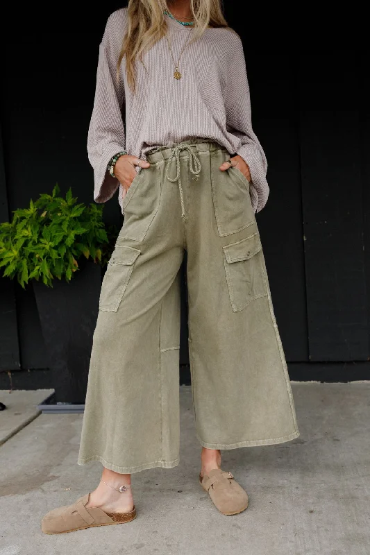 The Nest Cargo Cascade Wide Leg Pants - Olive