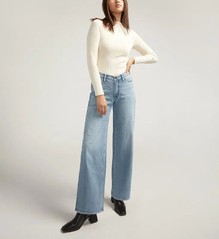 V-Front High Rise Wide Leg Jeans