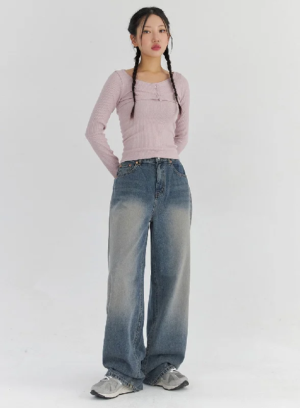 Light Wash Wide Leg Jeans CS325