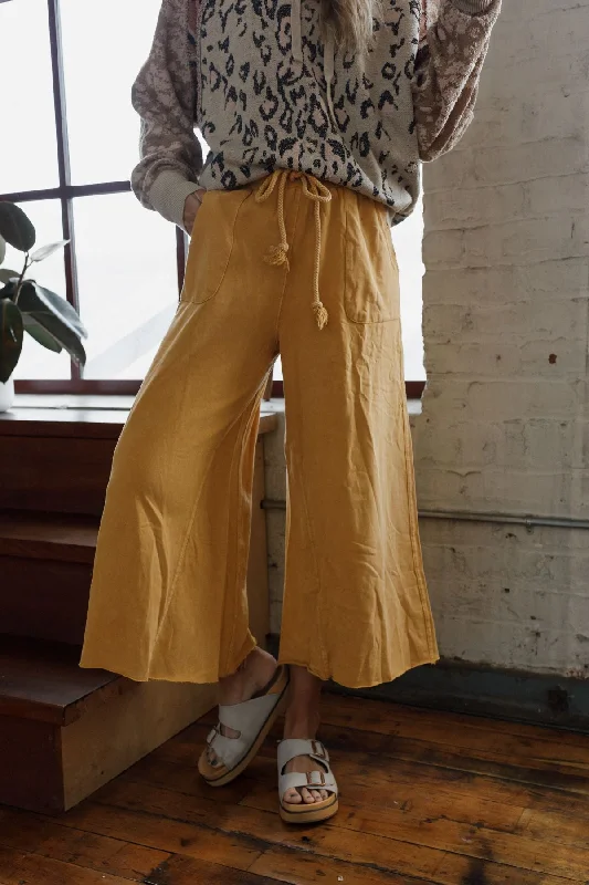 Relaxing Robin Wide Leg Pant - Mustard